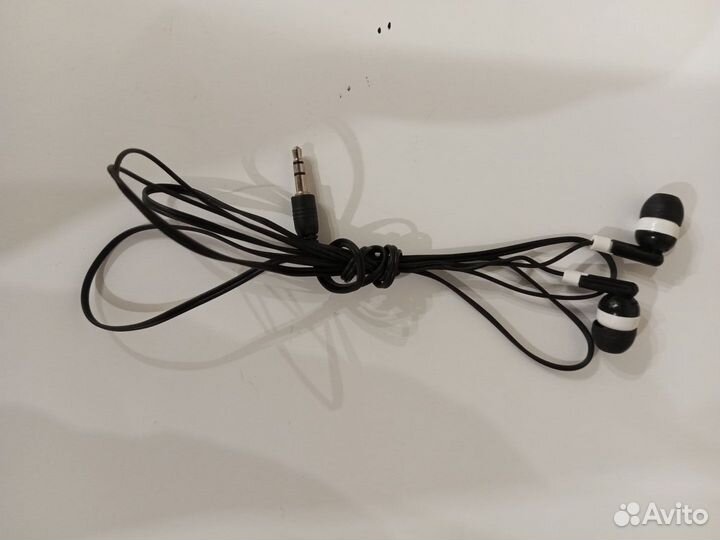 Наушники