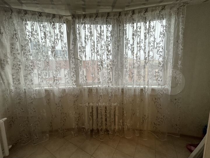 2-к. квартира, 65 м², 10/10 эт.