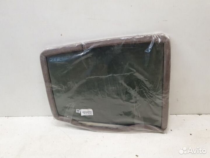 Стекло двери заднее правое Toyota Aqua 1 2011