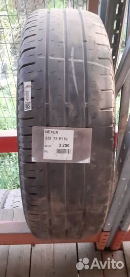 Nexen 225/75 R16C