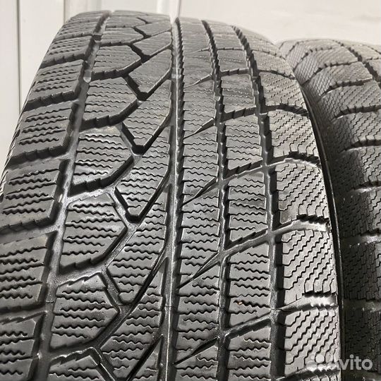 Toyo Winter Tranpath M2 215/60 R17