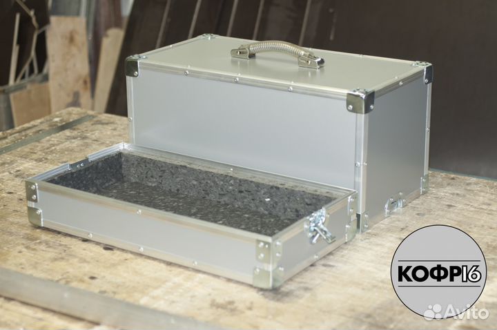 Легкий кофр