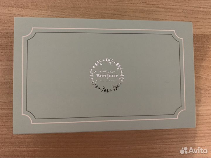 Коробка подарочная