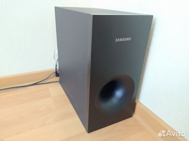 Саундбар Samsung HW-H355