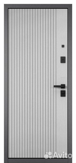 Дверь входная в квартиру