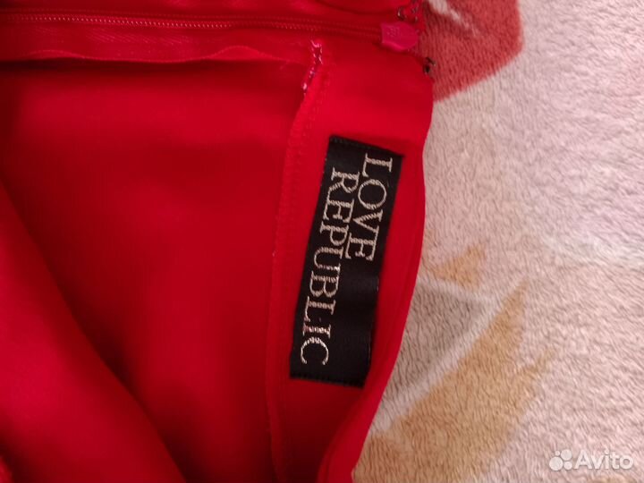 Платье женское