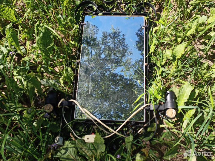 Винтажное настенное зеркало