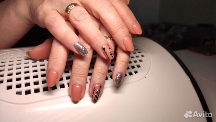 Маникюр/Педикюр