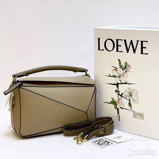 Женская сумка Loewe Puzzle из кожи через плечо