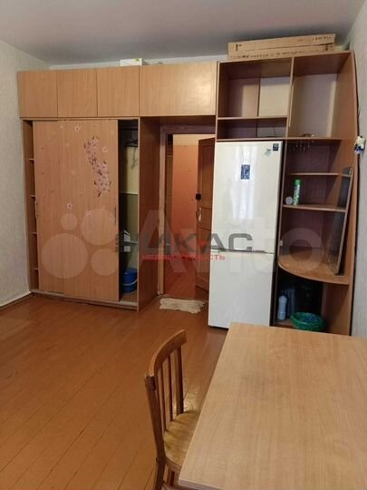 Комната 16 м² в 3-к., 2/2 эт.