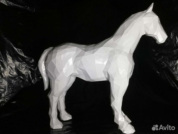 Лошадь модель