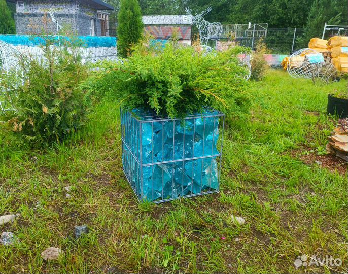 Украшение для сада. Клумба. Фигура из габиона