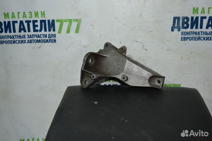 Кронштейн АКПП Volkswagen Passat B5