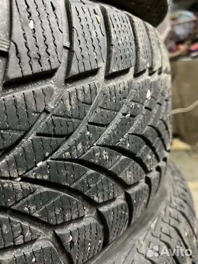 Goodyear UltraGrip Ice 2 235/55 R17 103T