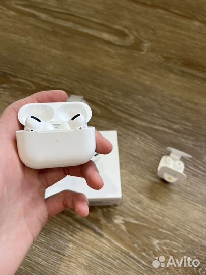 Продам Air Pods Pro Magsafe