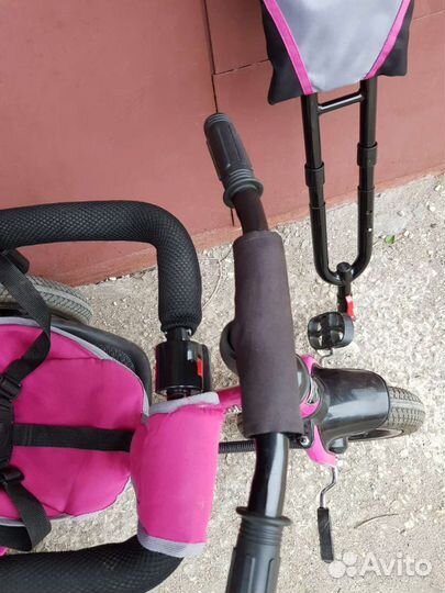 Трехколесный велосипед Moby Kids