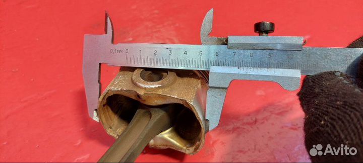 Поршень с шатуном Mazda 3 ZJ (1.3 бенз) 2005