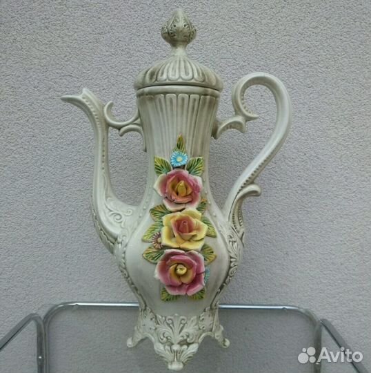 Фарфоровый интерьерный кувшин(capodimonte) п.п 20