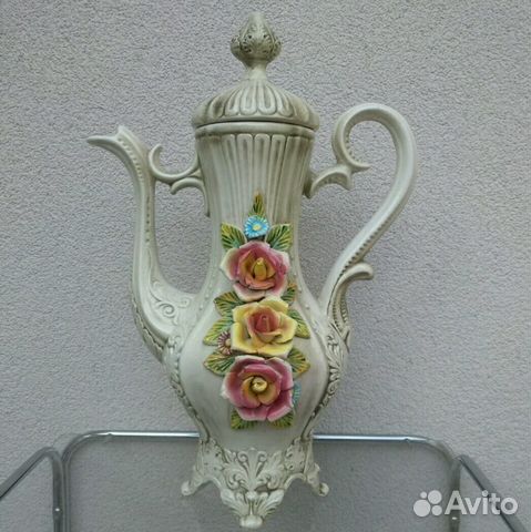 Фарфоровый интерьерный кувшин(capodimonte) п.п 20