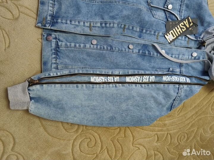 Джинсовая куртка