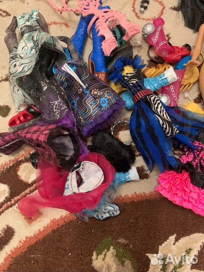 Лот кукол Монстер Хай и акссесуары