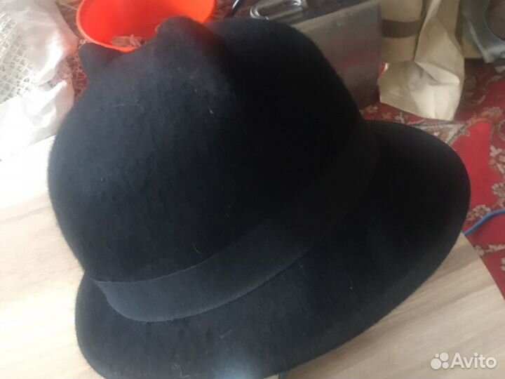Шляпа черная