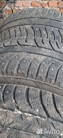 Bridgestone Ice Cruiser 7000 205/55 R16 91T