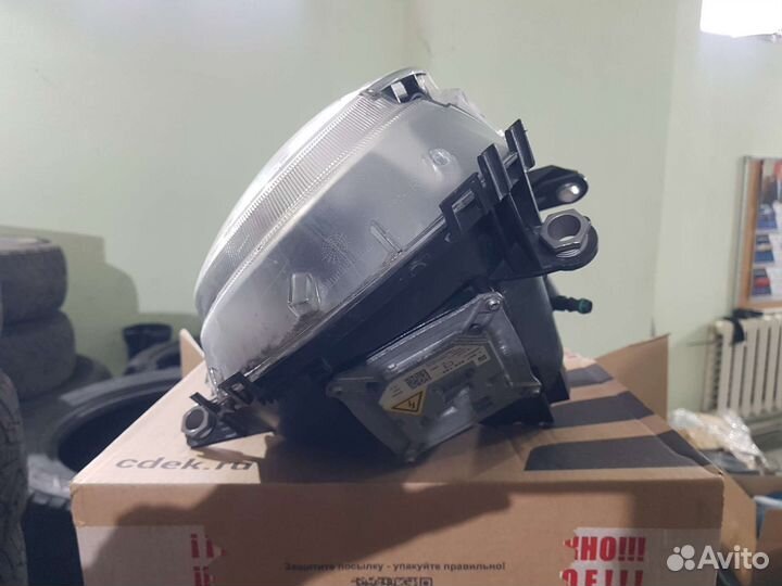 Фара правая ксенон на мини купер R56