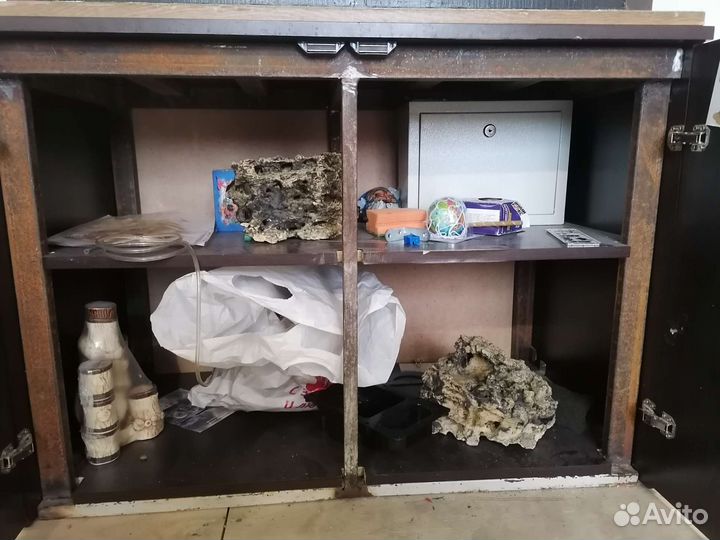 Аквариум 200 литров с тумбой