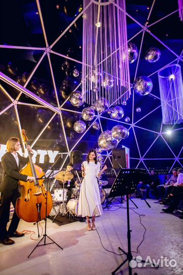 Джаз кавер-группа Lush Life