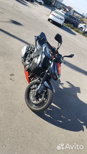 Мотоцикл Kawasaki z1000