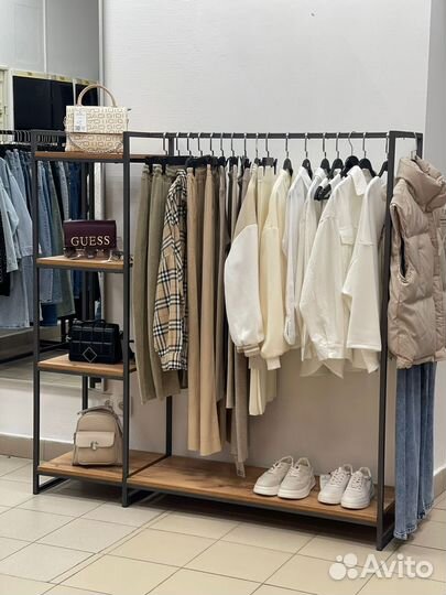 Рейл для одежды