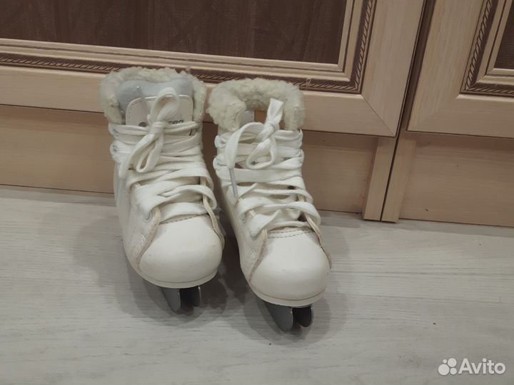 Коньки фигурные детские 26 размер