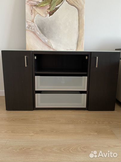 Тумба под телефизор