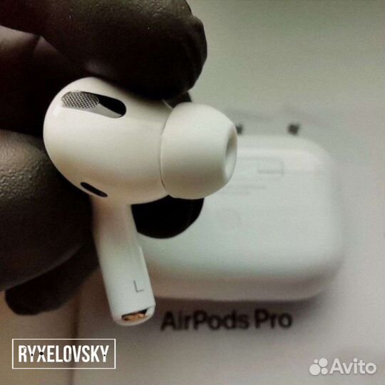 AirPods 2, AirPods 3, AirPods PRO 2 + чехол