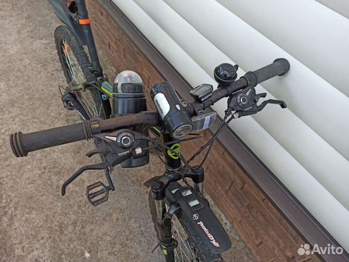 Продаю велосипед Element