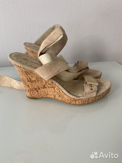 Туфли и босоножки женские 39 40