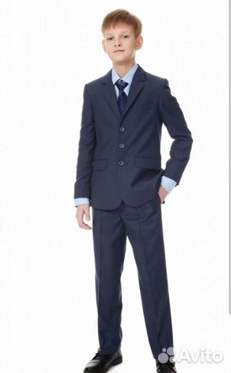 Школьный костюм