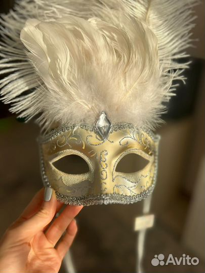 Венецианская маска