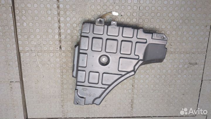 Сабвуфер Jeep Grand Cherokee, 2011