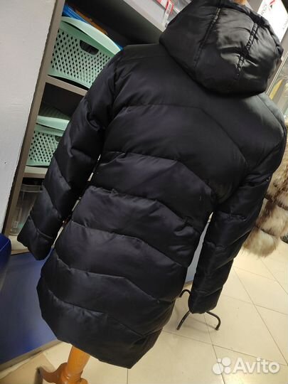 Пуховик женский удлинённый