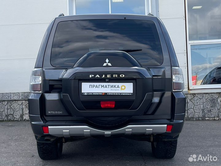 Mitsubishi Pajero, 2015