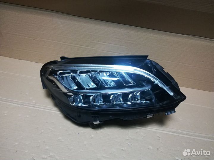 Фара правая Mercedes C-klasse W205 2018 led рестай