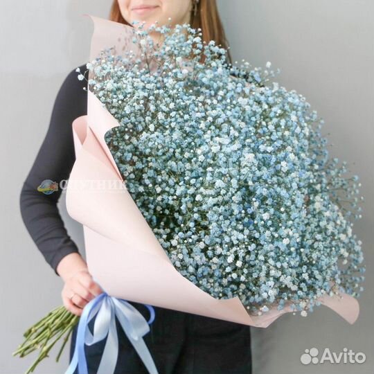 Букет из голубой гипсофилы