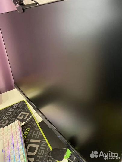 Игровой монитор HP 27