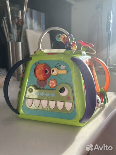 Бизиборд музыкальный