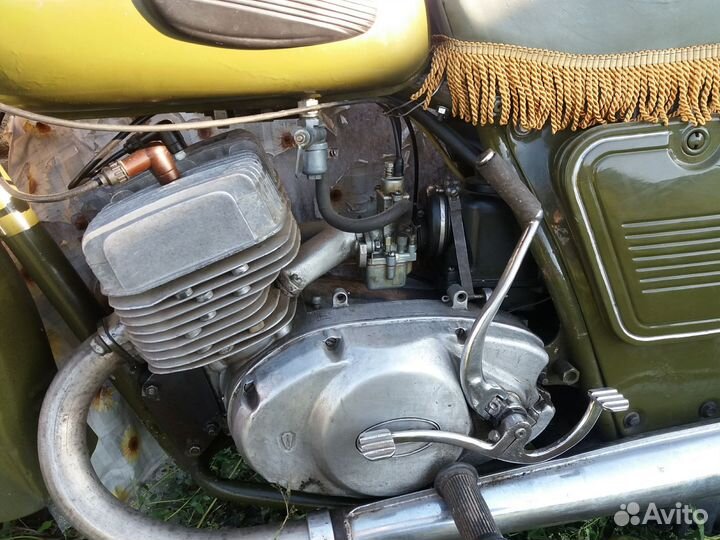 Ретро мотоцикл