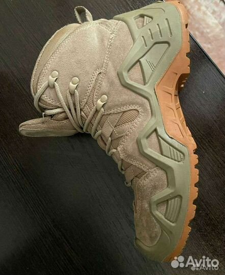 Обувь боевой