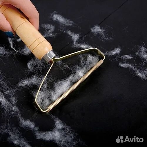 Шкребок для одежды и ковров от волос и катушек