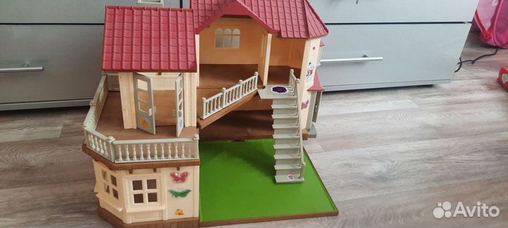 Дом для зайчиков sylvanian families со светом